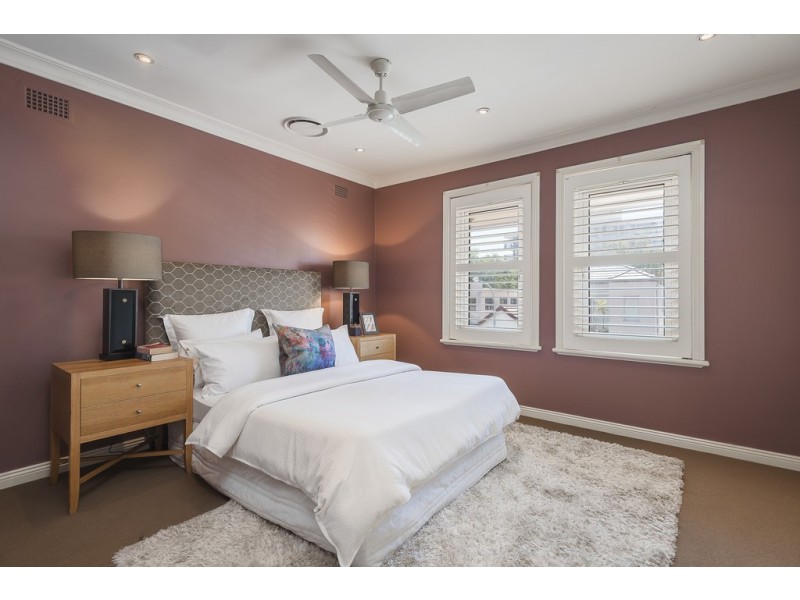 63 Anglesea Street, Bondi NSW 2026