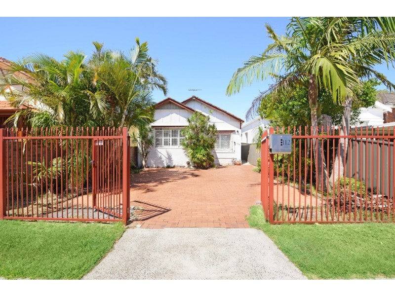 112 Beach Road, North Bondi NSW 2026