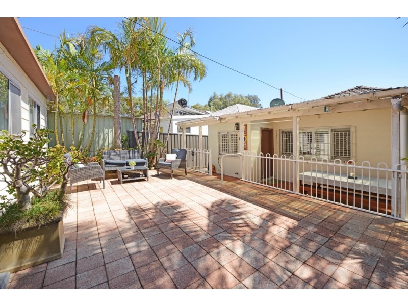 112 Beach Road, North Bondi NSW 2026