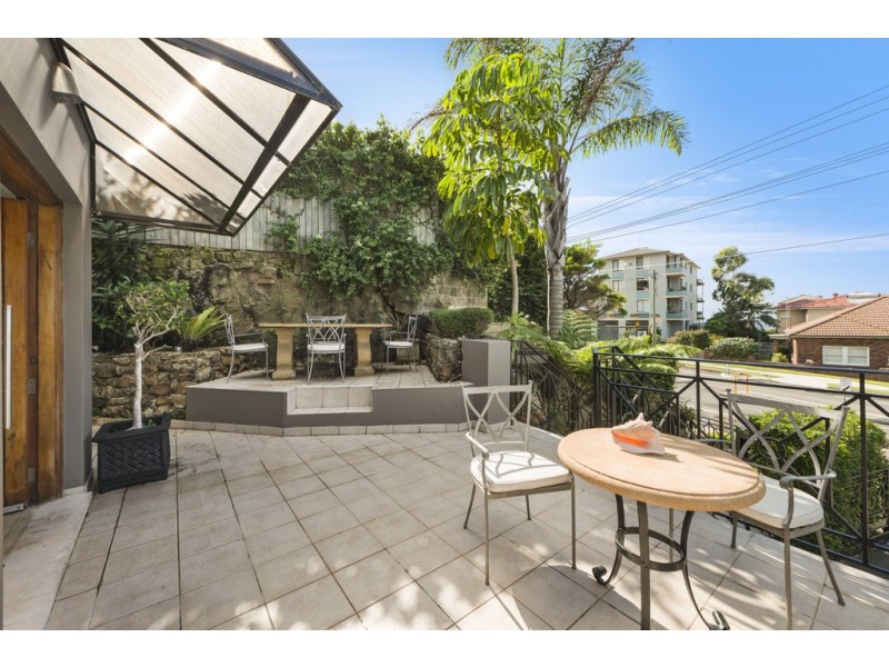 88 Old South Head Road, Vaucluse NSW 2030