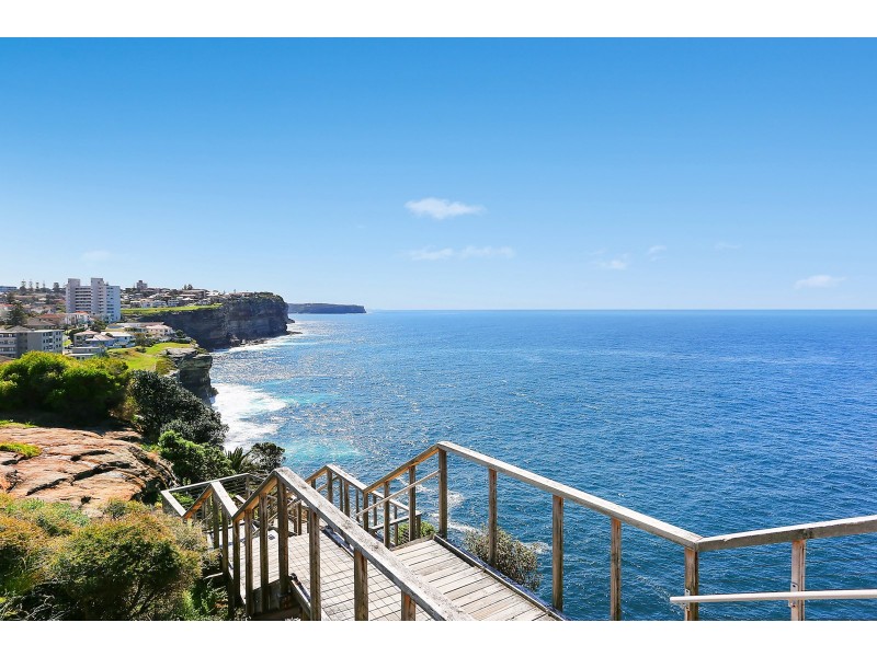 4 George Street, Dover Heights NSW 2030