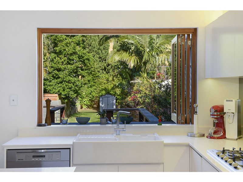 11 Gilgandra Road, North Bondi NSW 2026