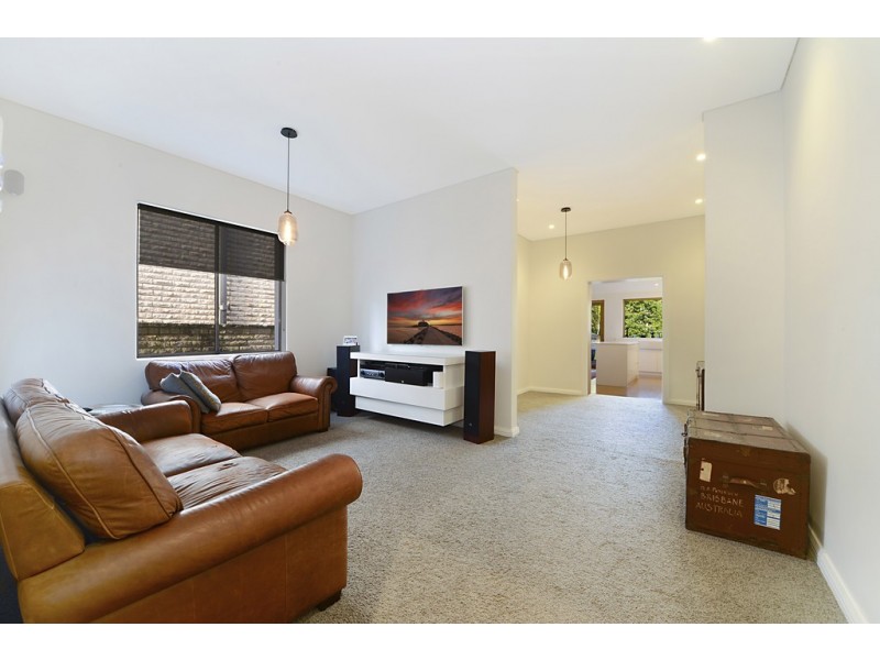 11 Gilgandra Road, North Bondi NSW 2026