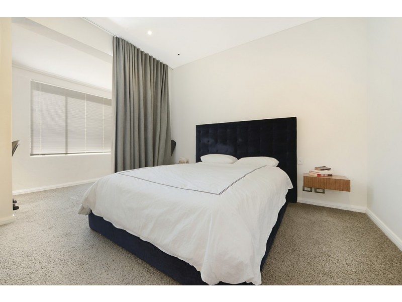 11 Gilgandra Road, North Bondi NSW 2026