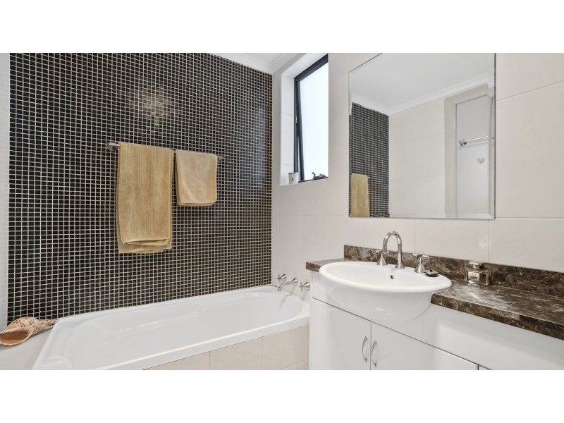 4/8 Wairoa Avenue, North Bondi NSW 2026