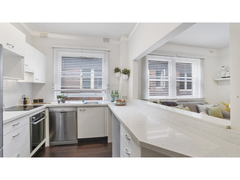 8/10 Warners Avenue, North Bondi NSW 2026