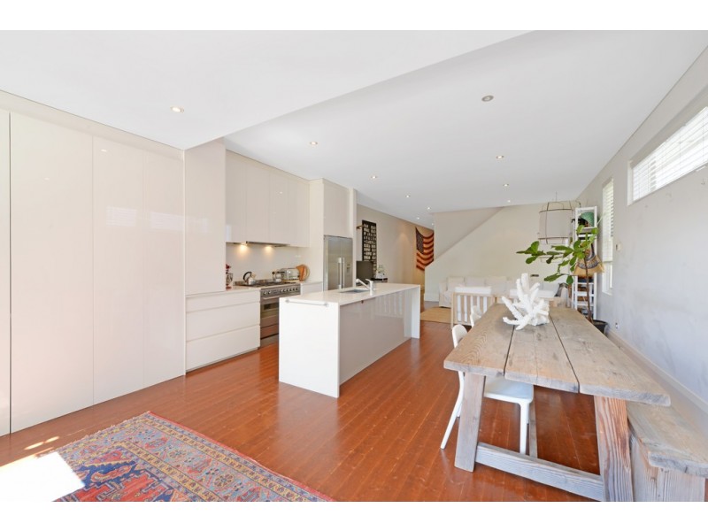 8 Rockley Street, Bondi NSW 2026