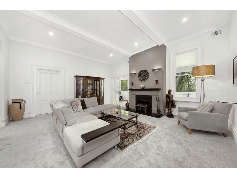 4/21 Trelawney Street, Woollahra NSW 2025