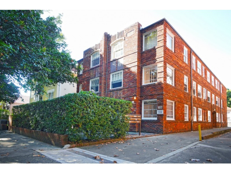 2/19 Balfour Road, Rose Bay NSW 2029