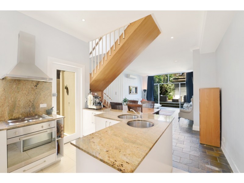 14 Edgecliff Road, Woollahra NSW 2025