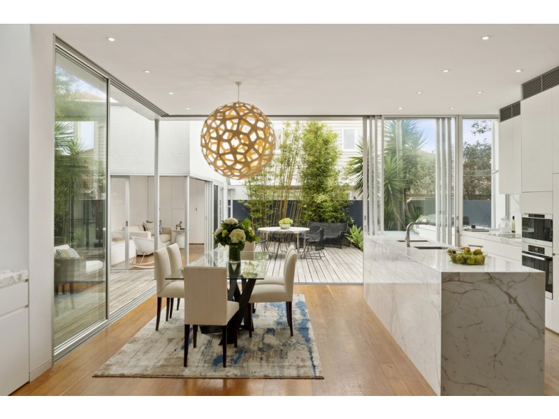 67 Warners Avenue, North Bondi NSW 2026