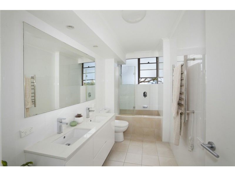 4D/27 Ocean Street North, Bondi NSW 2026