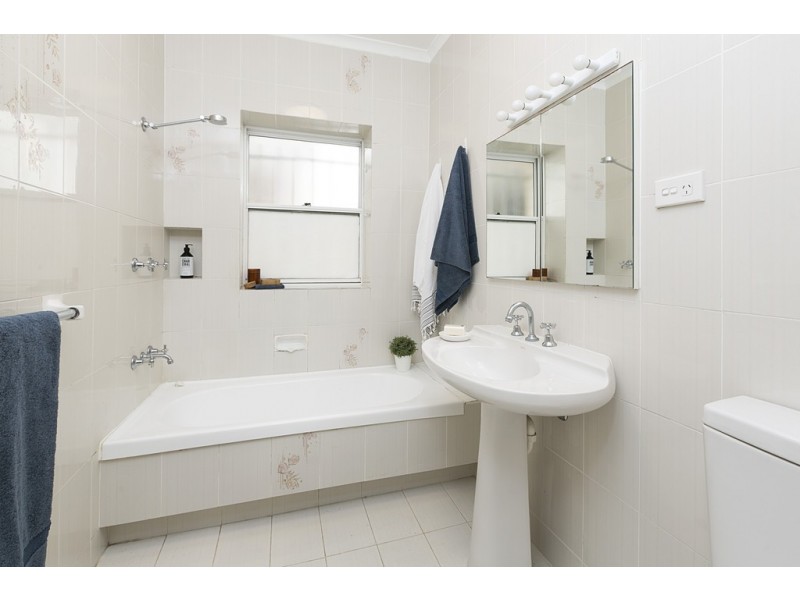 1/36 Ramsgate Avenue, Bondi Beach NSW 2026
