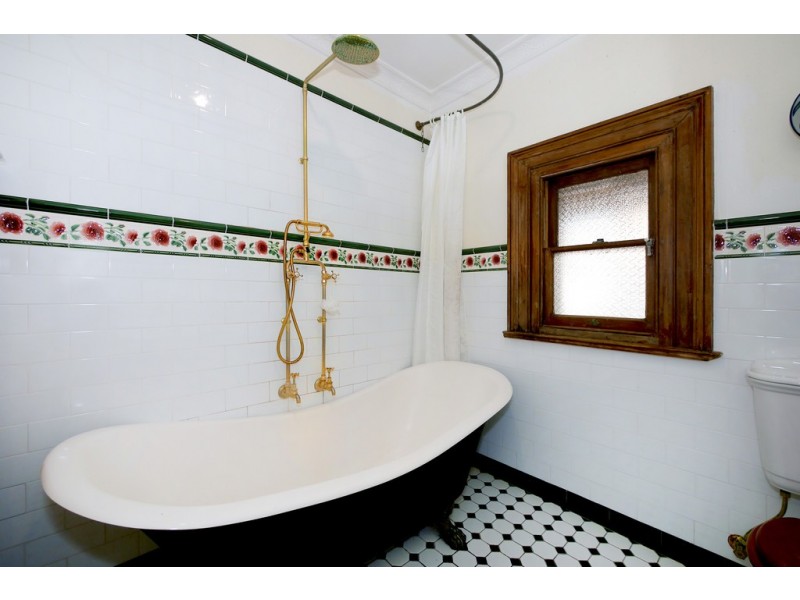 25 Byron Street, Coogee NSW 2034