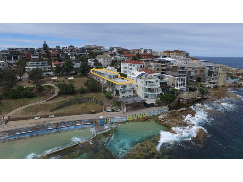 77 Ramsgate Avenue, North Bondi NSW 2026
