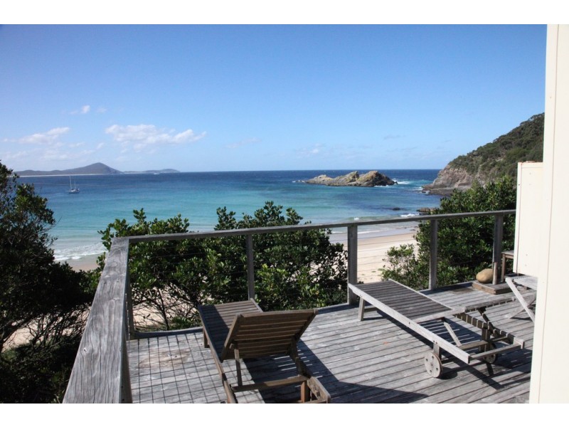 38 Kinka Road, Seal Rocks NSW 2423