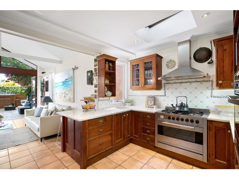 22 Bon Accord Avenue, Bondi Junction NSW 2022