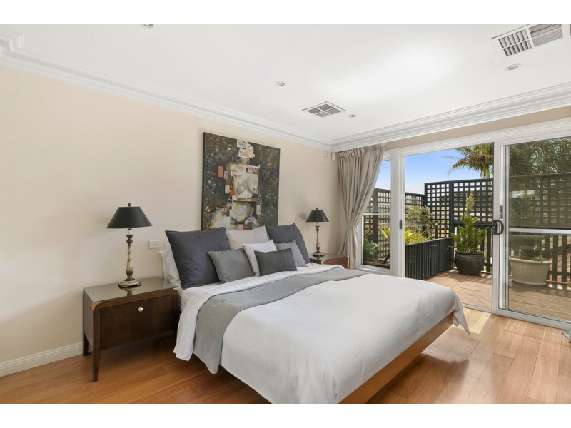 22 Bon Accord Avenue, Bondi Junction NSW 2022