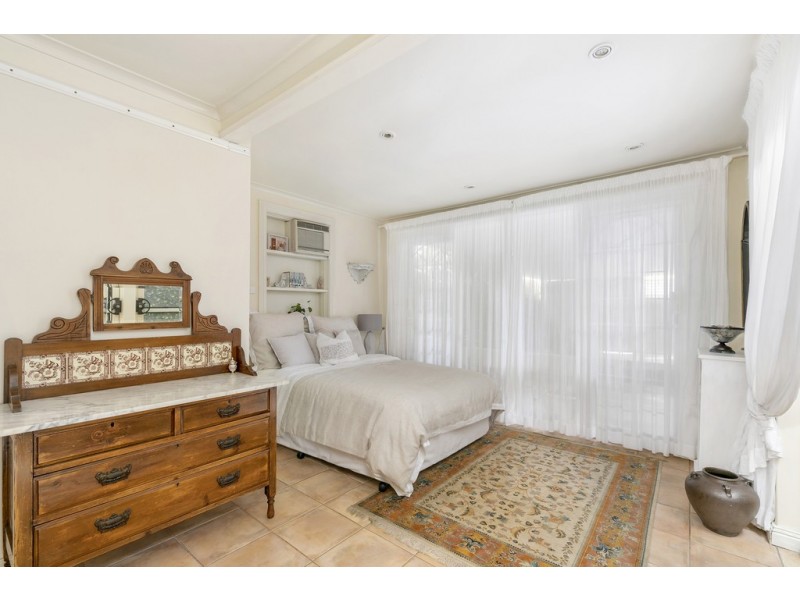 22 Bon Accord Avenue, Bondi Junction NSW 2022