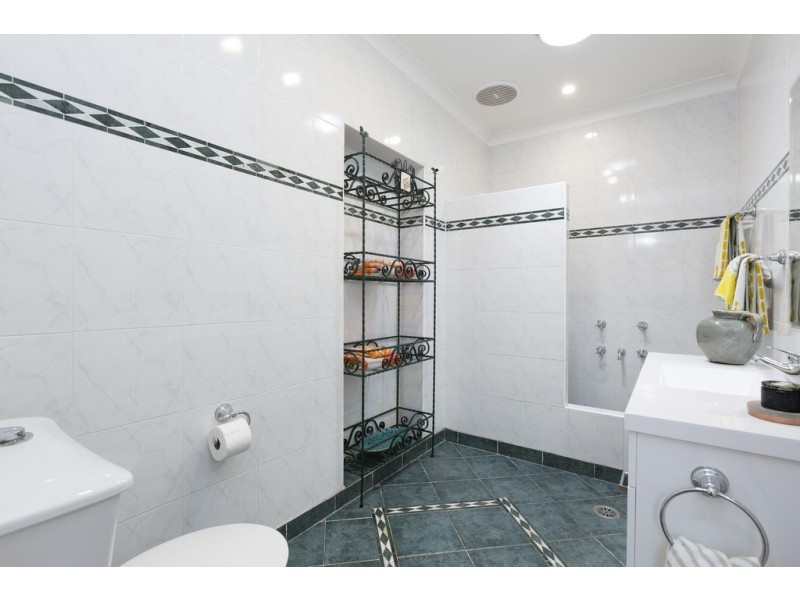 8 Bourke Street, Queens Park NSW 2022