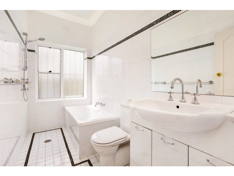 32 Gould Street, North Bondi NSW 2026