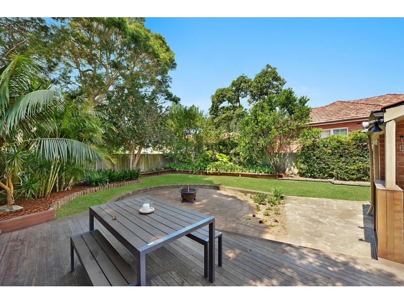 117 Eastern Valley Way, Castlecrag NSW 2068