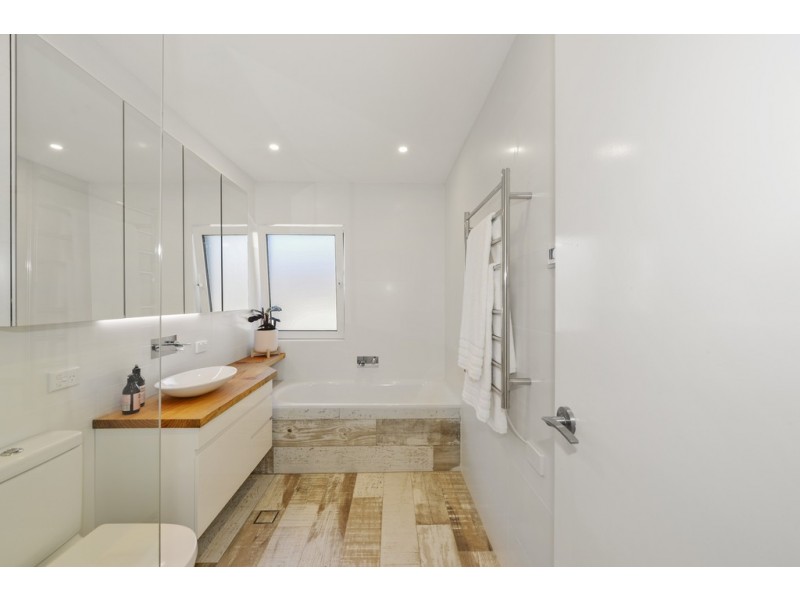 19 Anglesea Street, Bondi NSW 2026