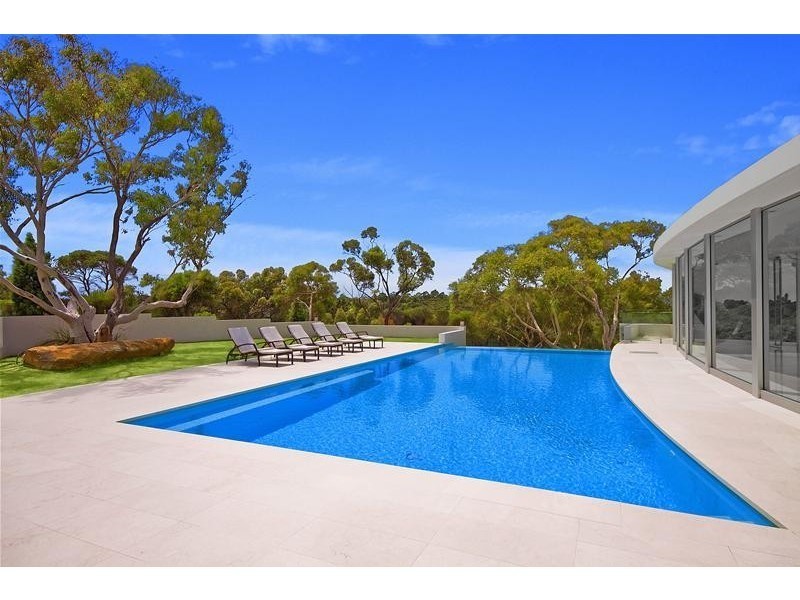 21 Caladenia Close, Elanora Heights NSW 2101