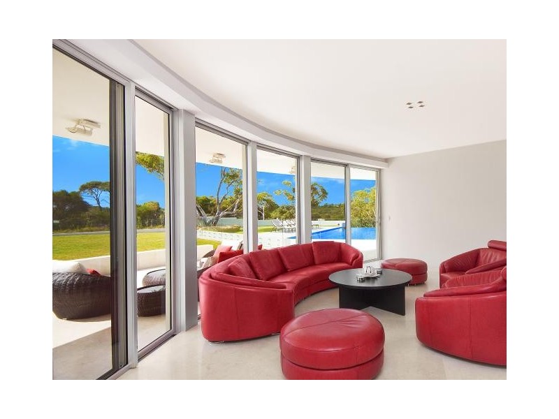 21 Caladenia Close, Elanora Heights NSW 2101
