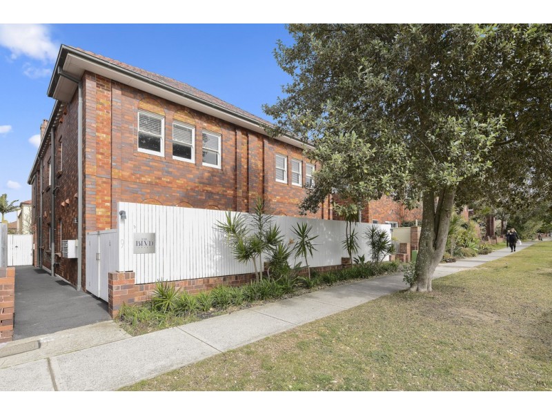 8/9 Brighton Boulevard, Bondi Beach NSW 2026