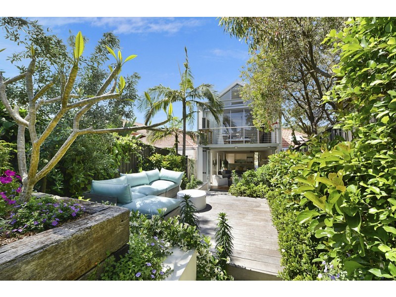 54 Wallis Parade, North Bondi NSW 2026