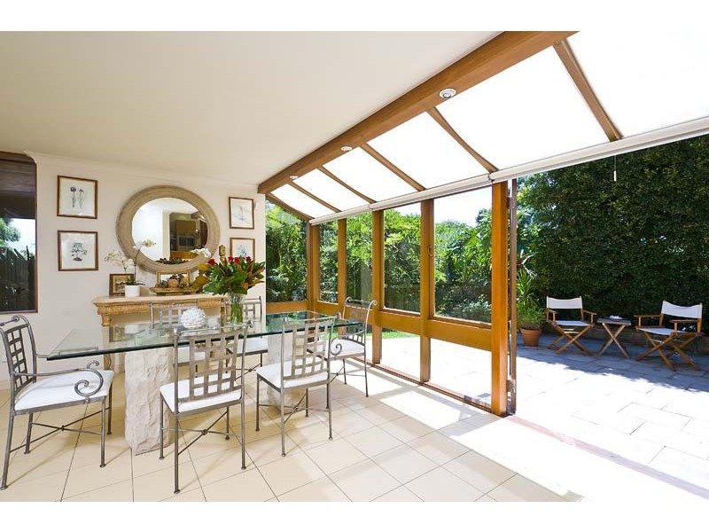 8 Ebor Road, Palm Beach NSW 2108