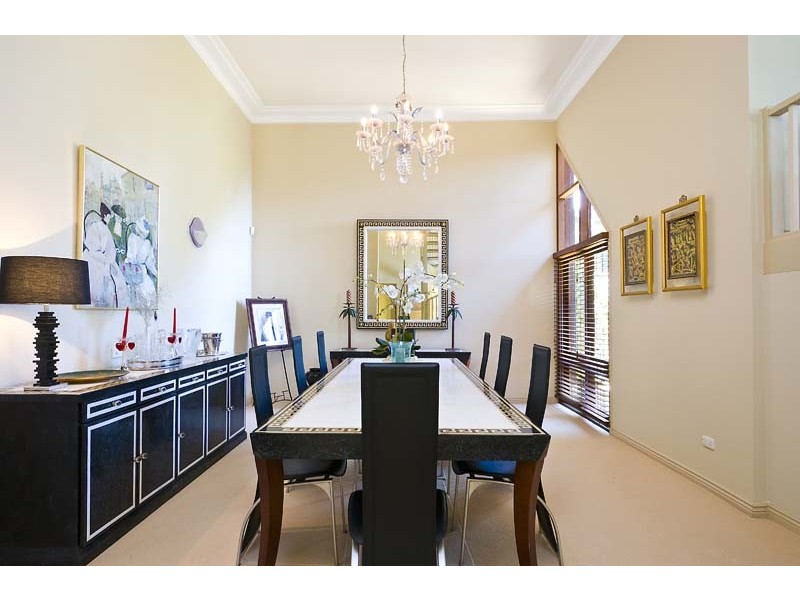 8 Ebor Road, Palm Beach NSW 2108