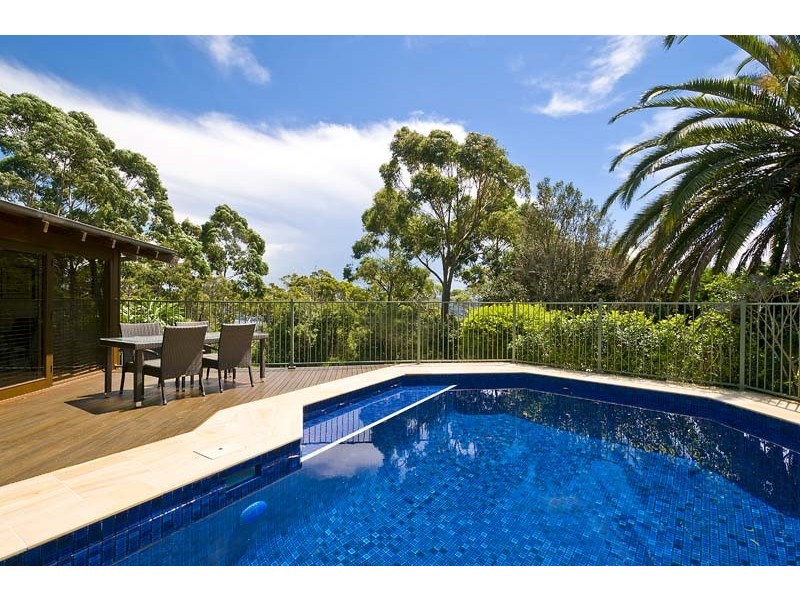 8 Ebor Road, Palm Beach NSW 2108