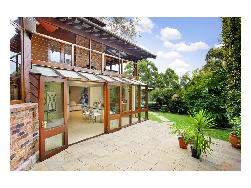 8 Ebor Road, Palm Beach NSW 2108