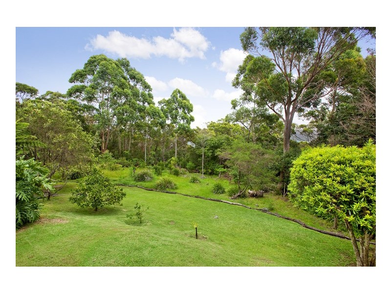 8 Ebor Road, Palm Beach NSW 2108