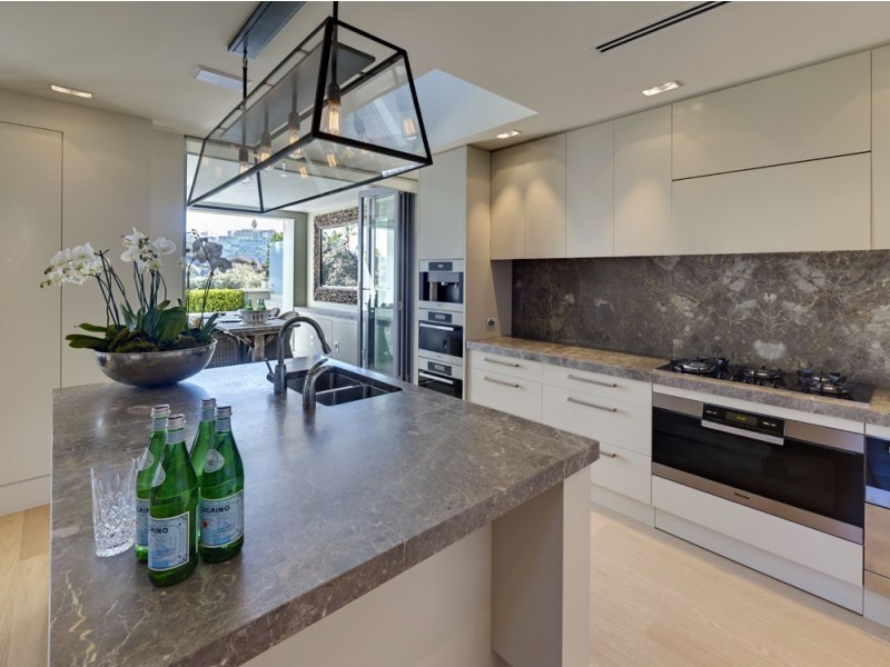 66 New Beach Road, Darling Point NSW 2027