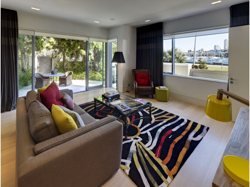 66 New Beach Road, Darling Point NSW 2027