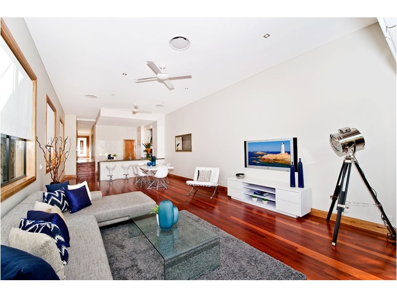 5 Fletcher Street, Tamarama NSW 2026