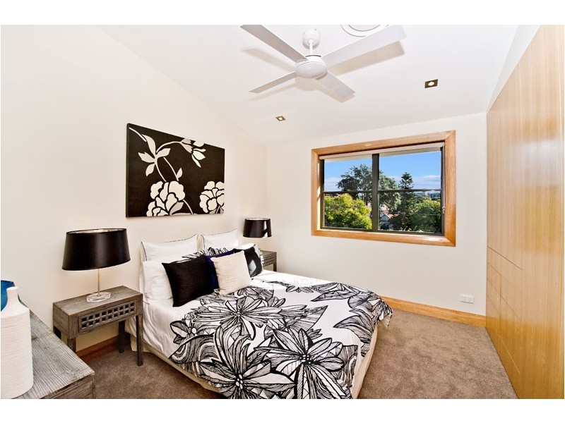 5 Fletcher Street, Tamarama NSW 2026