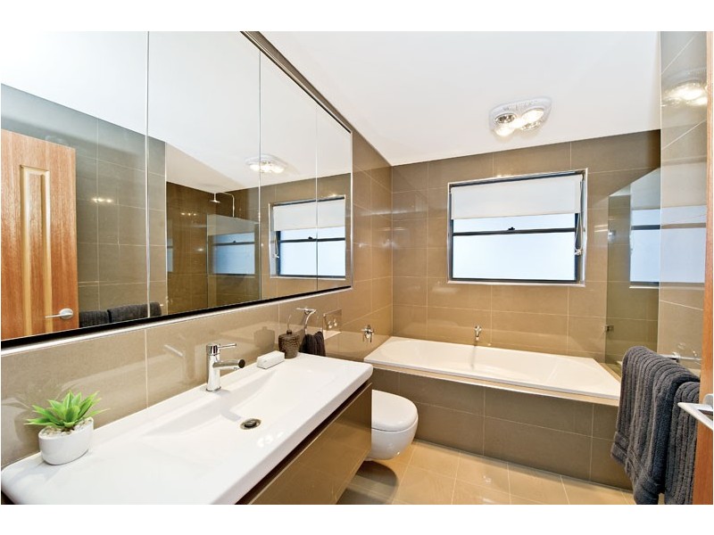 5 Fletcher Street, Tamarama NSW 2026