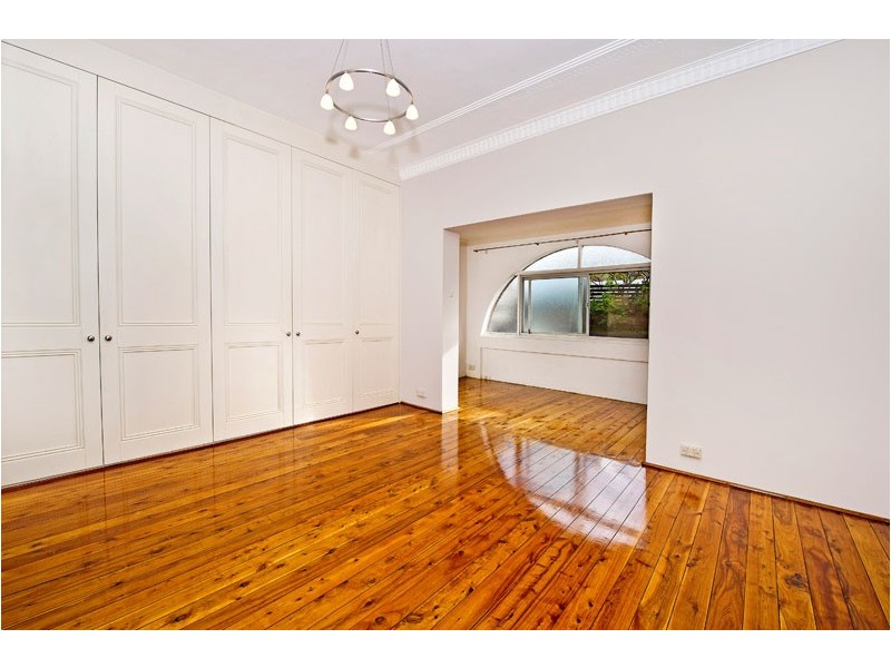 10 Narelle Street, North Bondi NSW 2026