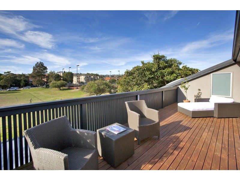 99 Beach Road, North Bondi NSW 2026