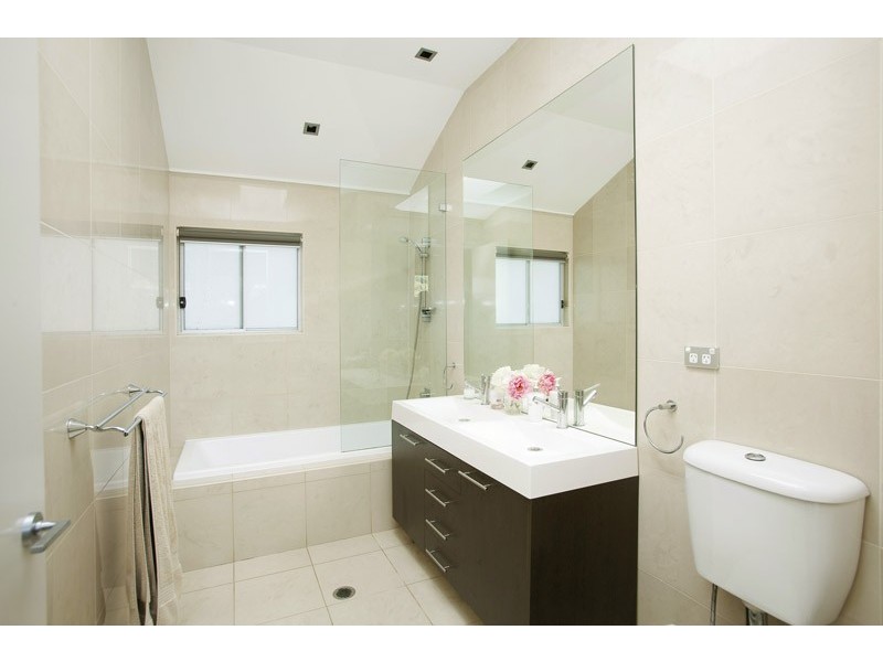 99 Beach Road, North Bondi NSW 2026