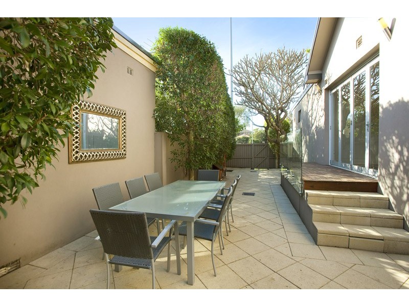 99 Beach Road, North Bondi NSW 2026