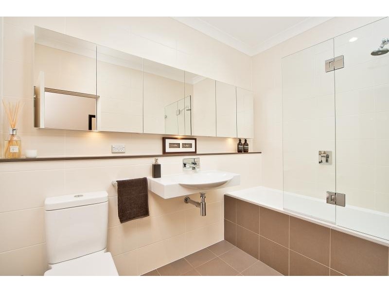 12 Milton Avenue, Woollahra NSW 2025