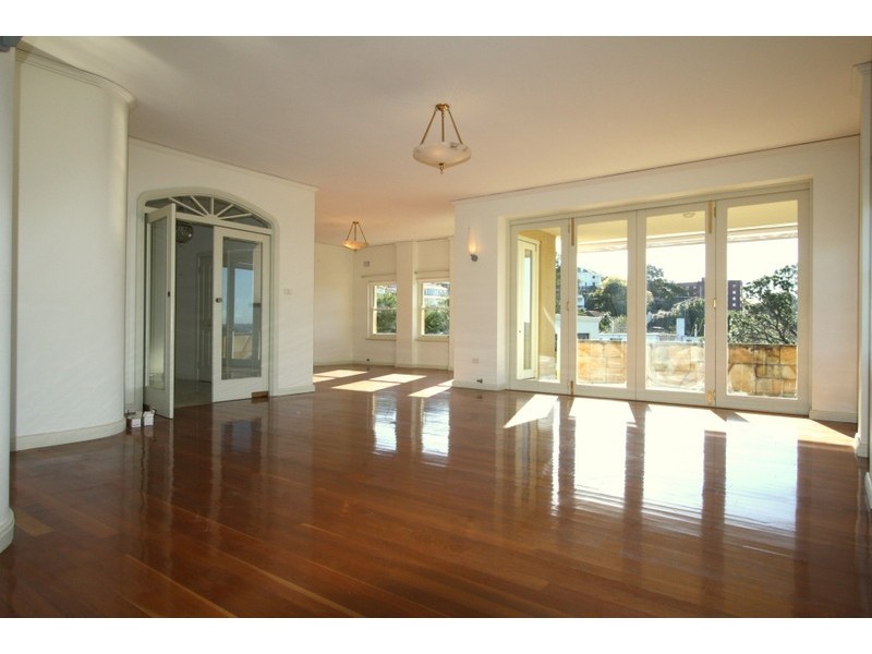 70a Drumalbyn Road, Bellevue Hill NSW 2023