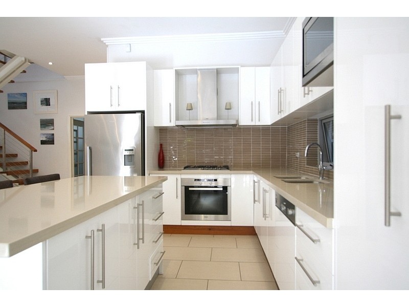 67 Angelsea St, Bondi NSW 2026