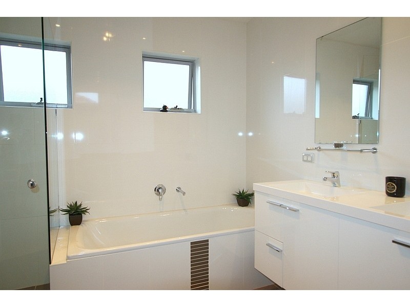 67 Angelsea St, Bondi NSW 2026