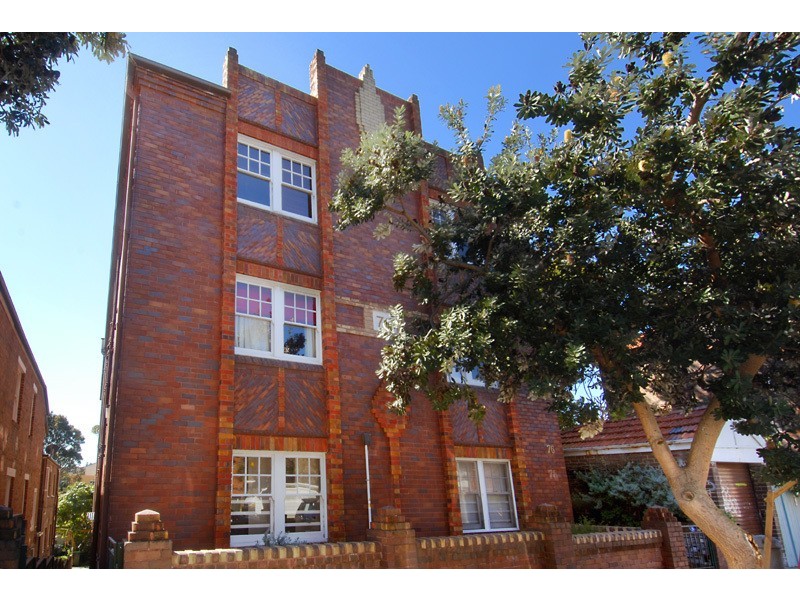 8/76 Curlewis Street, Bondi Beach NSW 2026